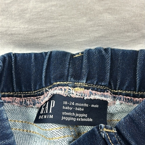 GAP - stretch jeggings. Size 18-24 months - Picture 2 of 3